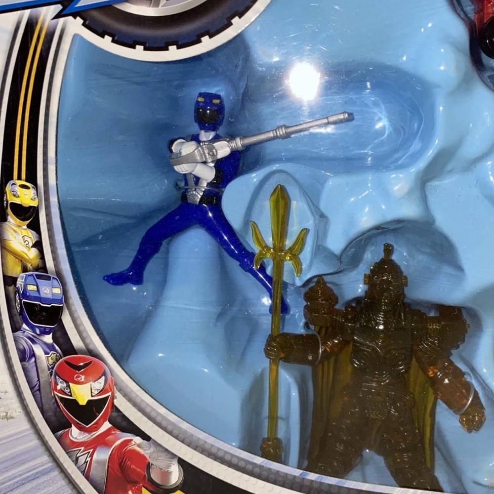 New 2009 Bandai Power Rangers RPM Track Adventure Set With Red Ranger Attack - Picture 4 of 15